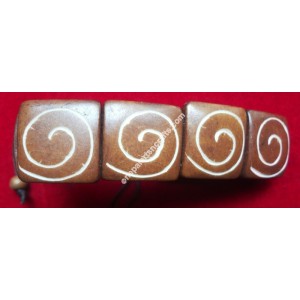 http://www.nepalwomencrafts.com/img/p/1040-1325-thickbox.jpg