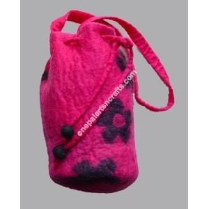 http://www.nepalwomencrafts.com/img/p/494-583-thickbox.jpg