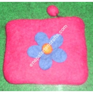 http://www.nepalwomencrafts.com/img/p/582-672-thickbox.jpg