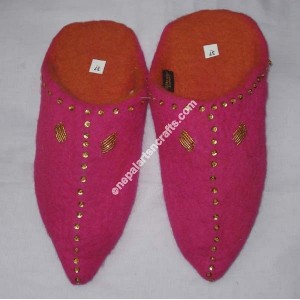 http://www.nepalwomencrafts.com/img/p/627-718-thickbox.jpg